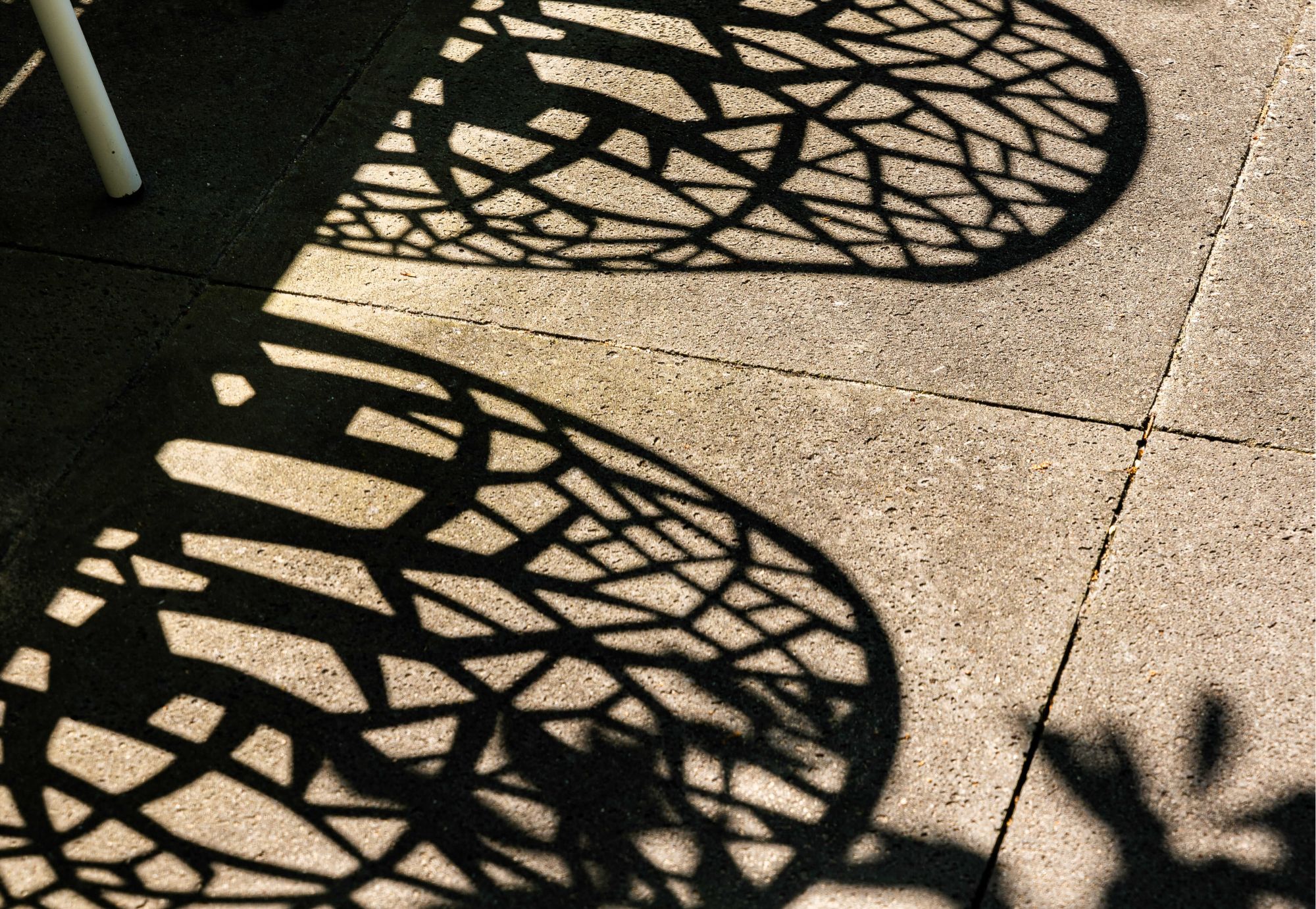 Tuinelement bestrating. Tuinaanleg door Uw Tuin hoveniers uit Malden.